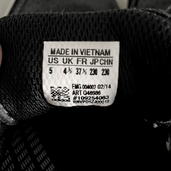 Adidas Adicross III Spikeless Golf Shoes - Picture 6 of 7